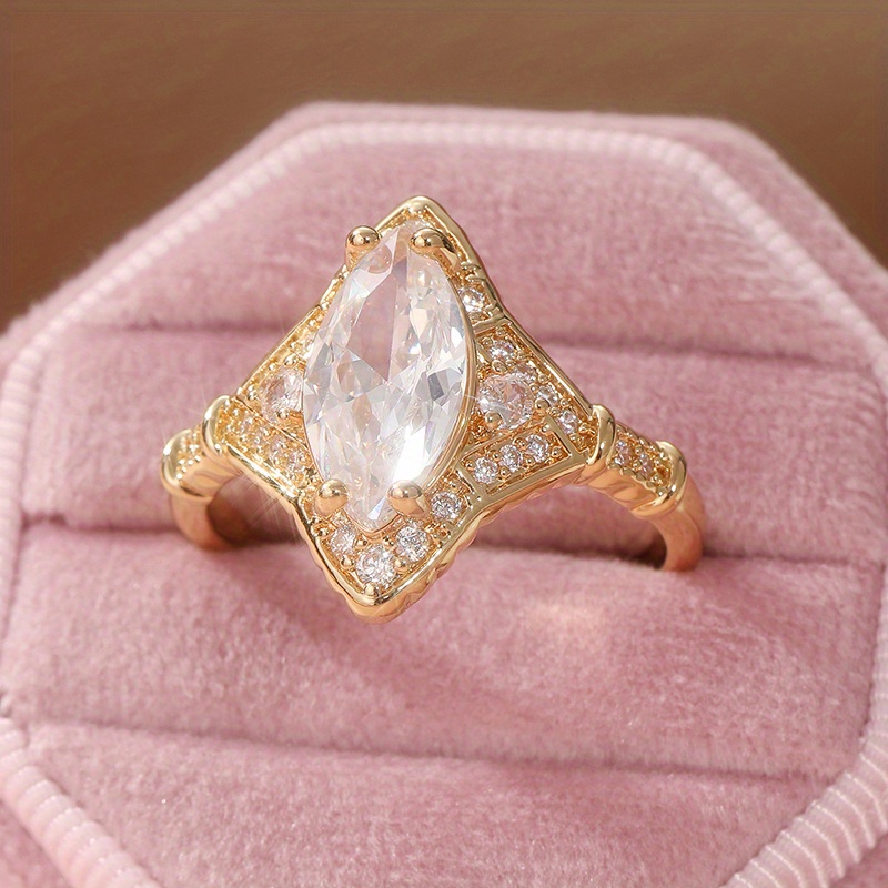 Vintage Water Droplet Zirconia Ring for Women